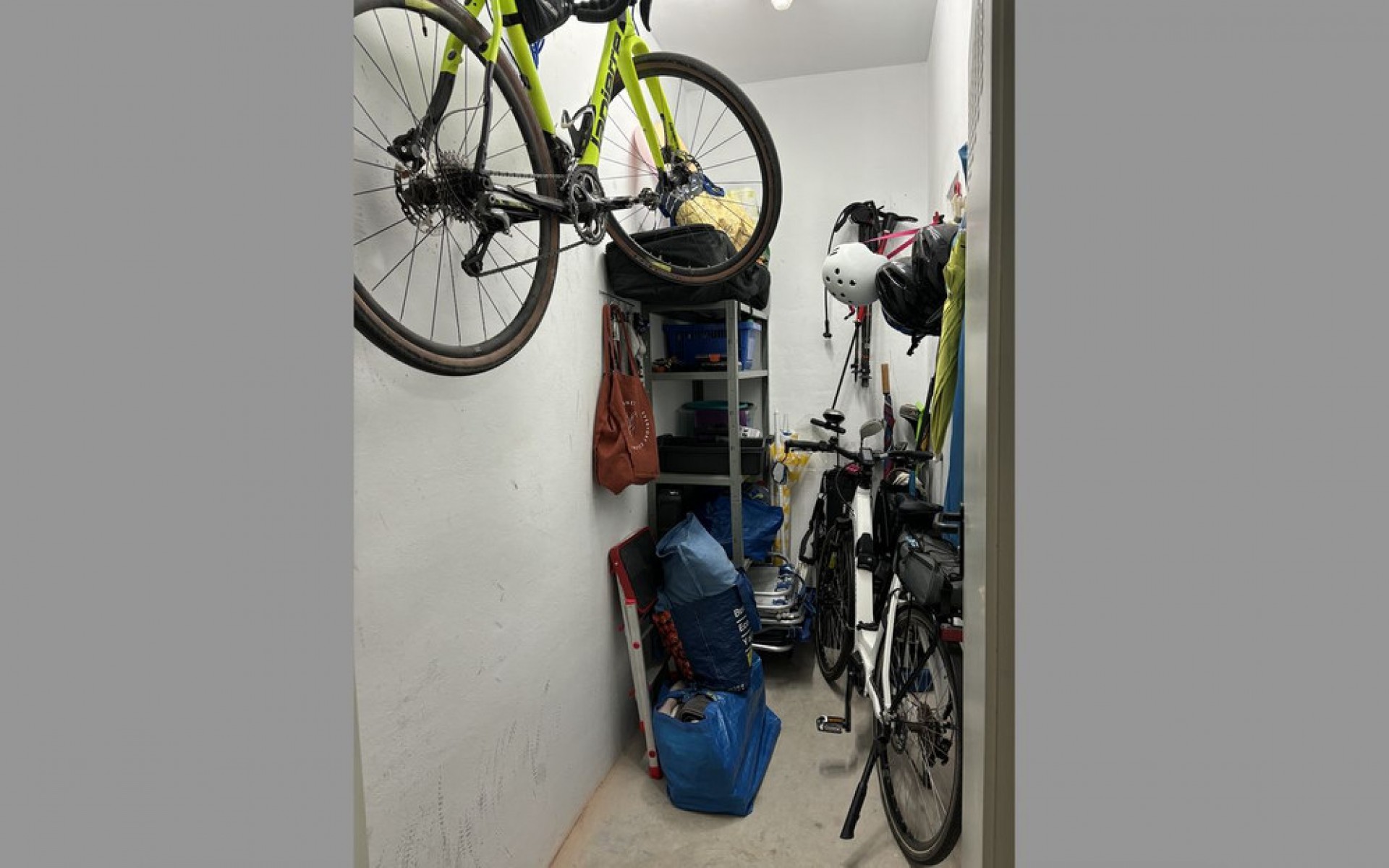 Resale - Apartment - Villamartin