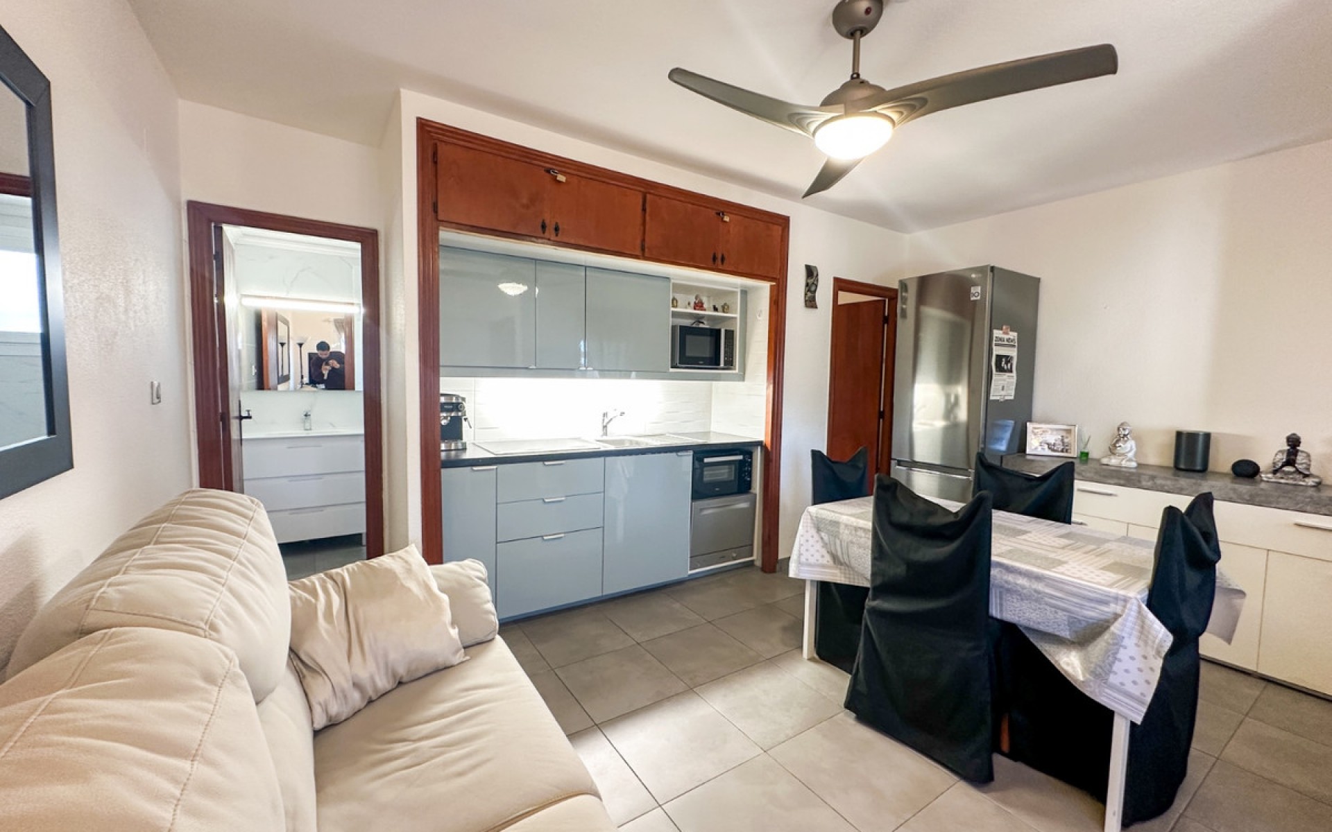 Resale - Apartment - Villamartin