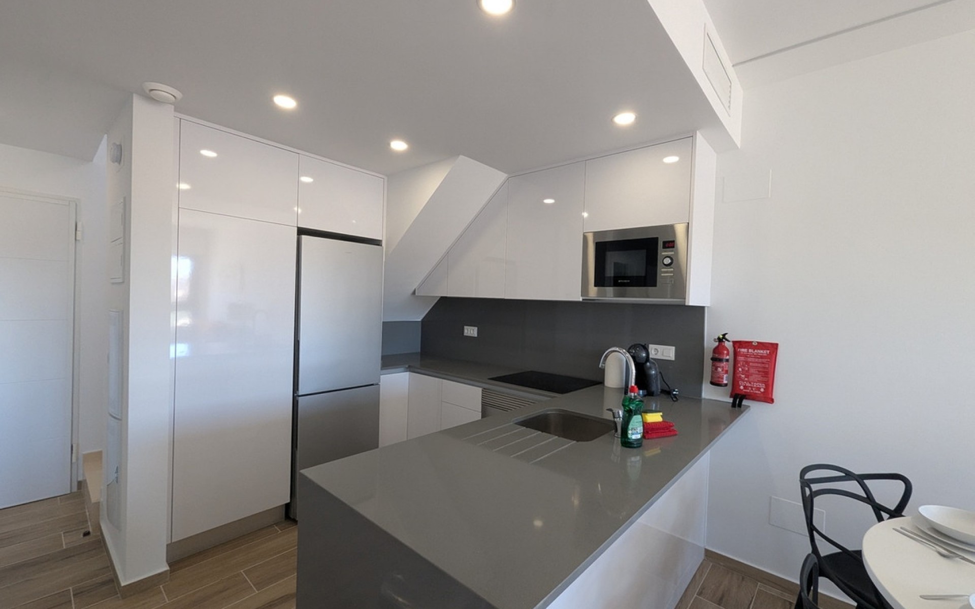 Resale - Apartment - Villamartin