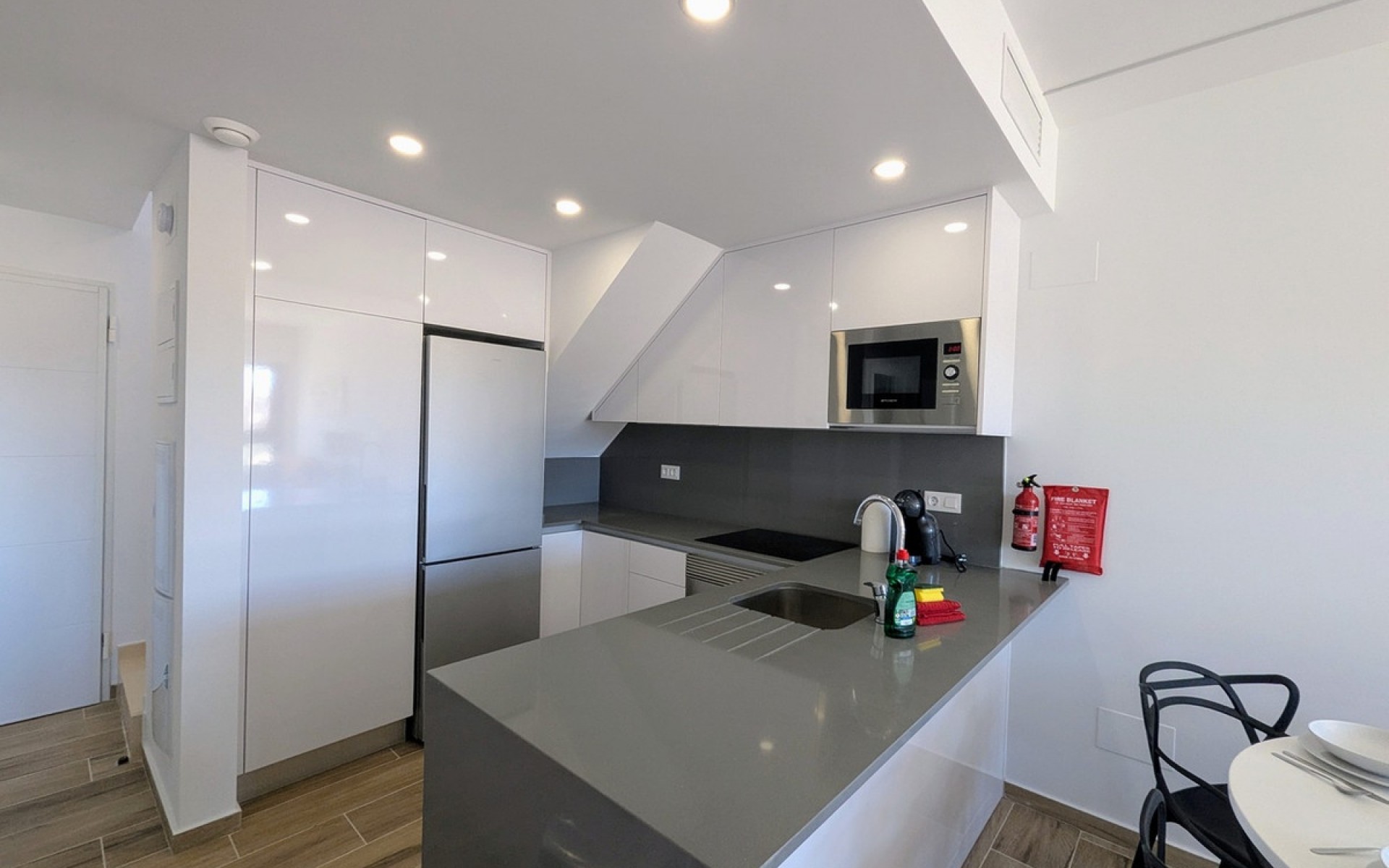 Resale - Apartment - Villamartin