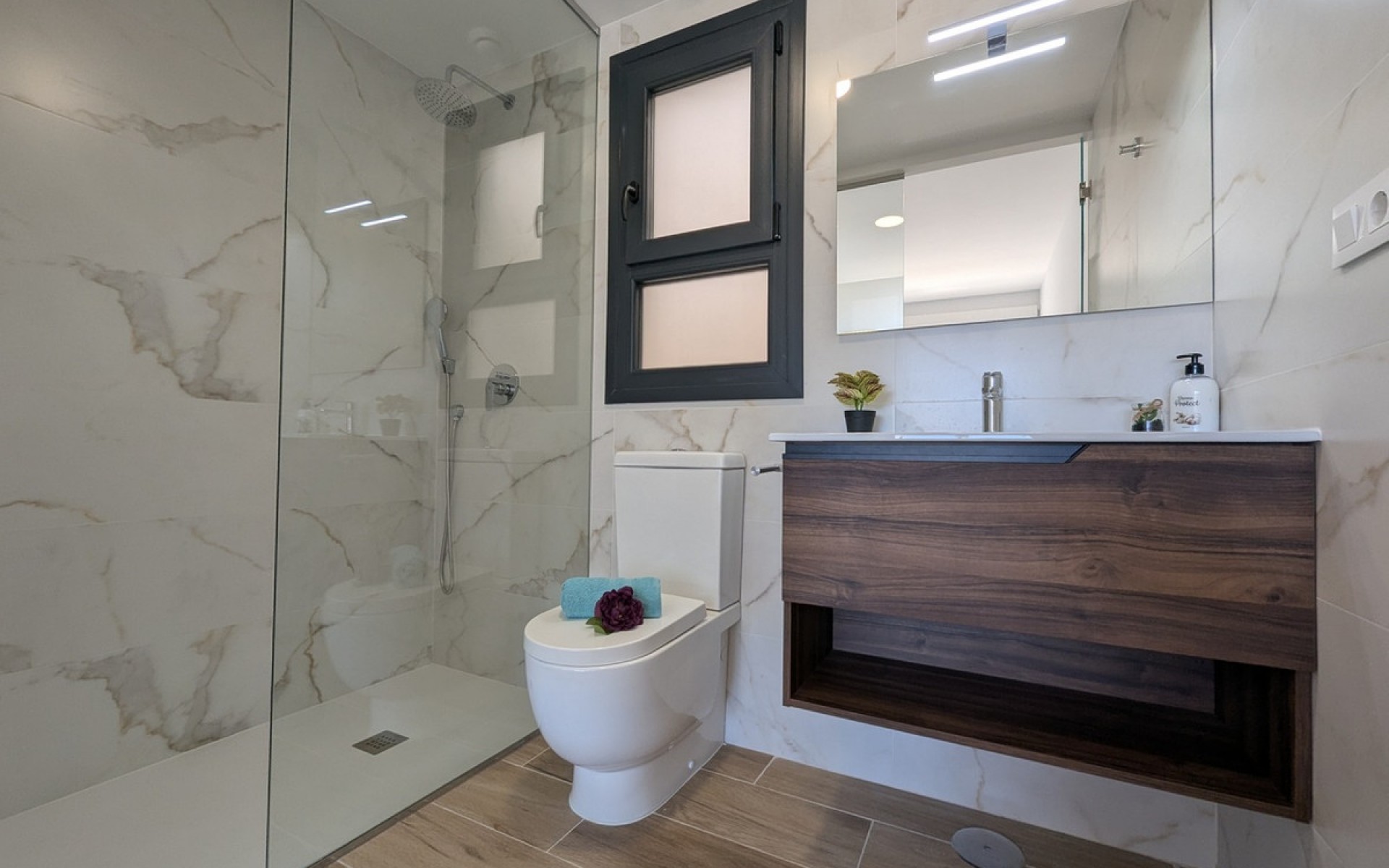 Resale - Apartment - Villamartin