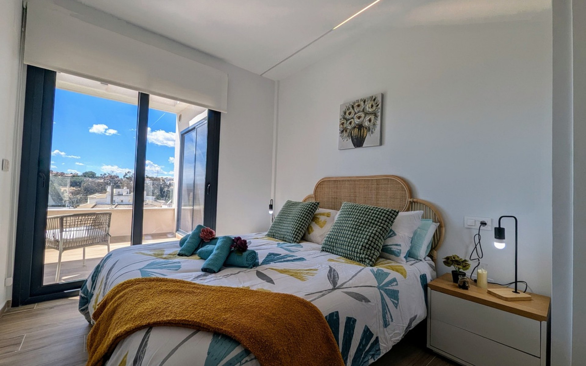 Resale - Apartment - Villamartin