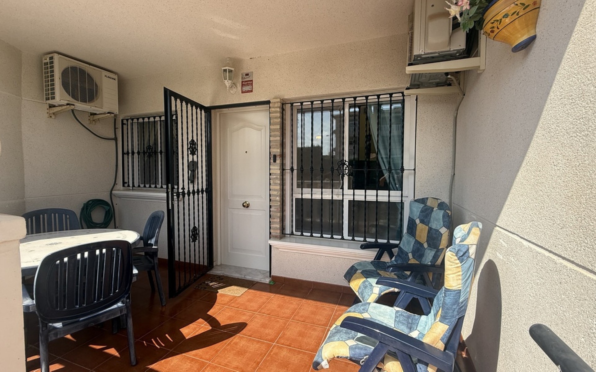 Resale - Apartment - Villamartin