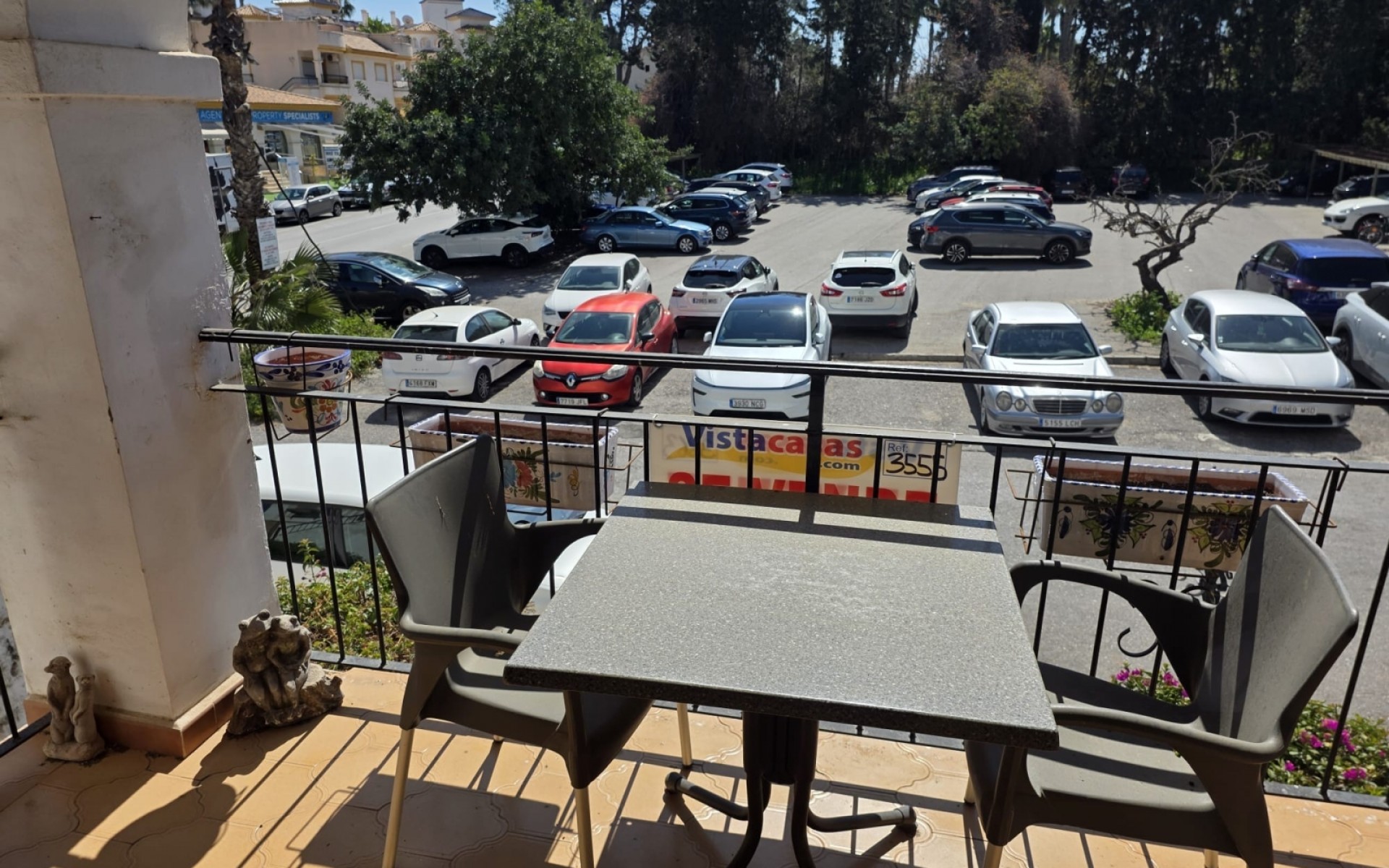 Resale - Apartment - Villamartin