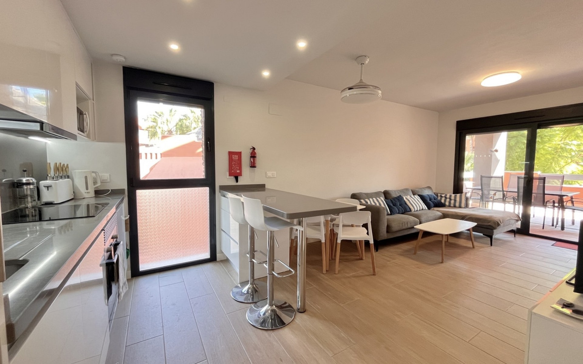 Resale - Apartment - Villamartin