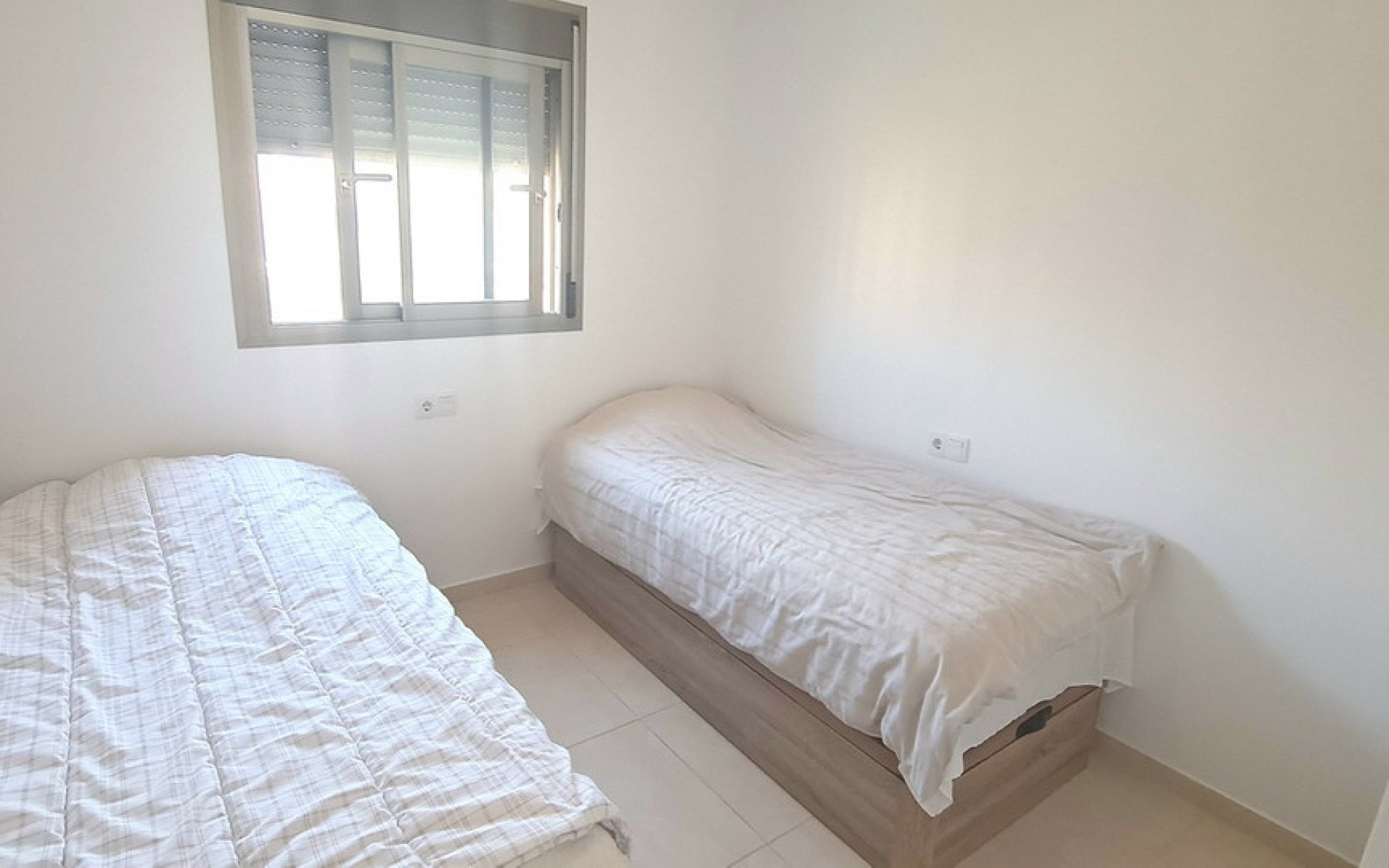 Resale - Apartment - Villamartin