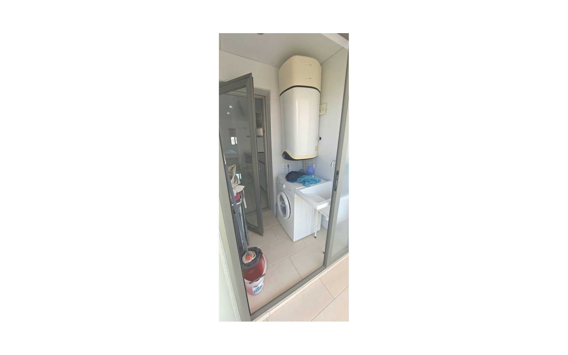 Resale - Apartment - Villamartin