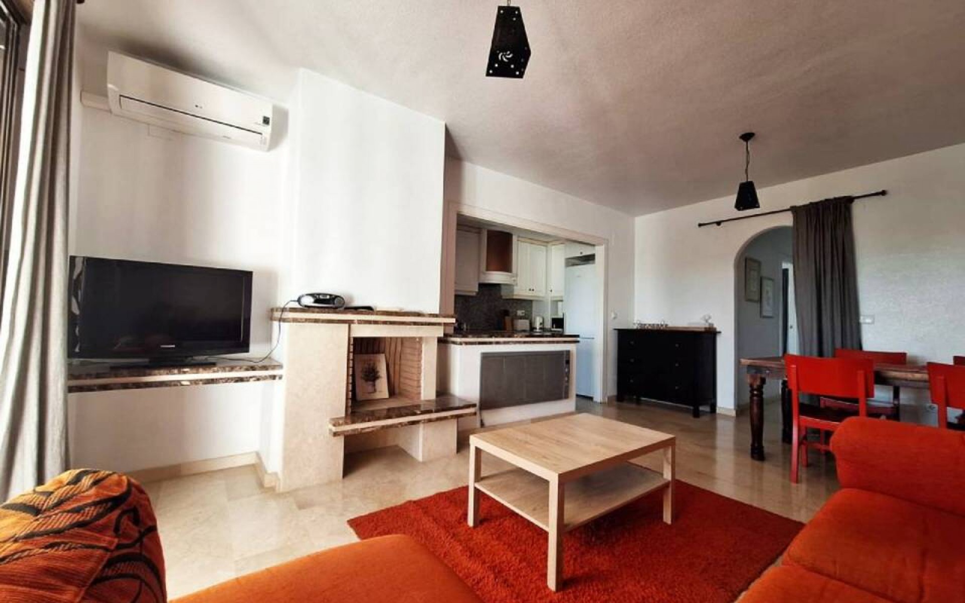 Resale - Apartment - Villamartin