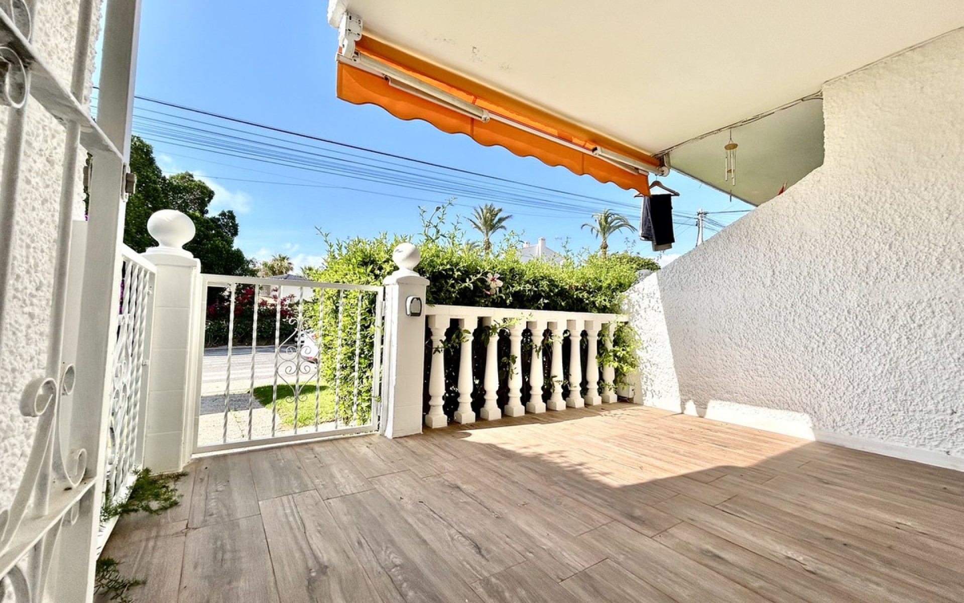 Resale - Apartment - Villamartin