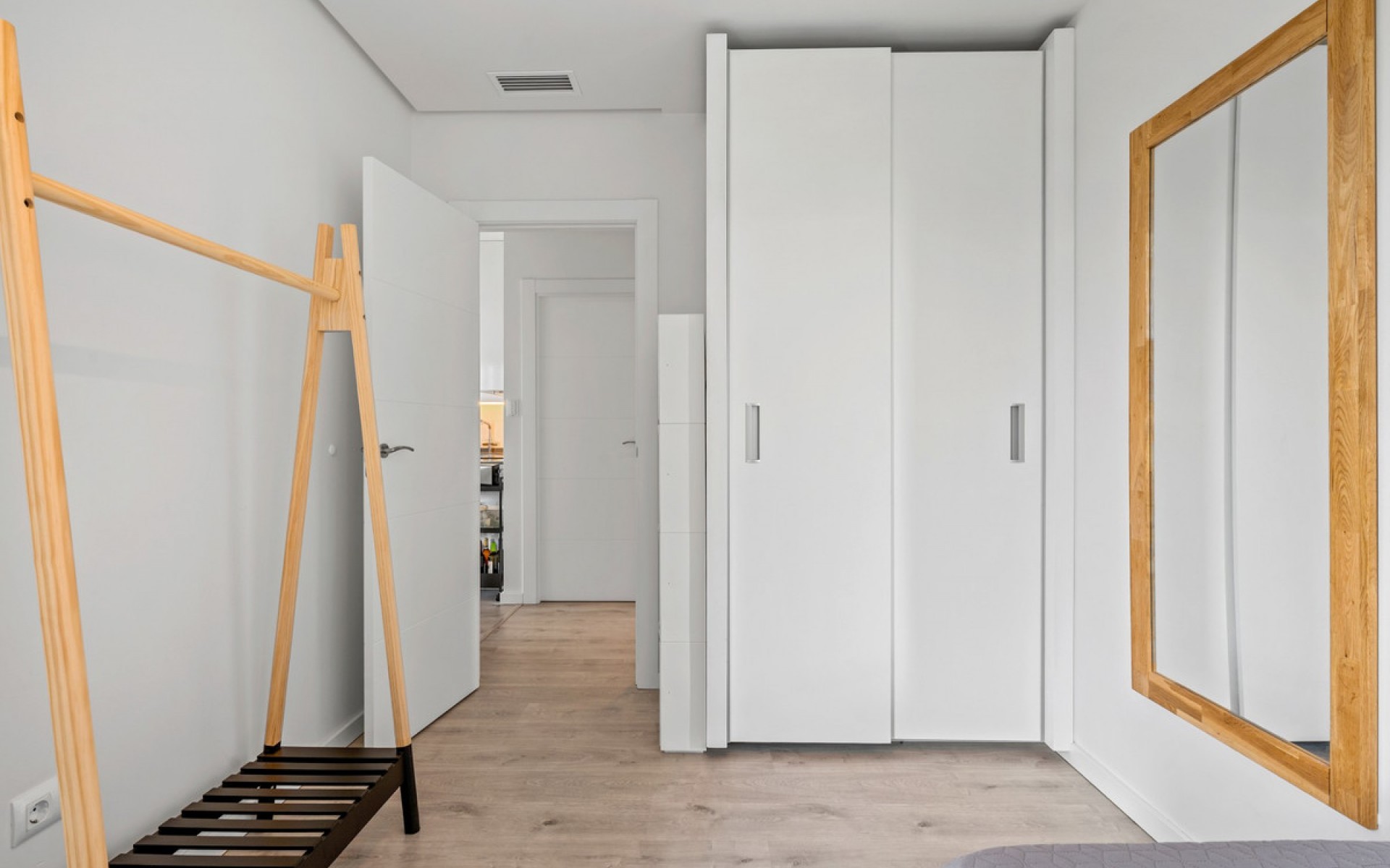 Resale - Apartment - Villamartin