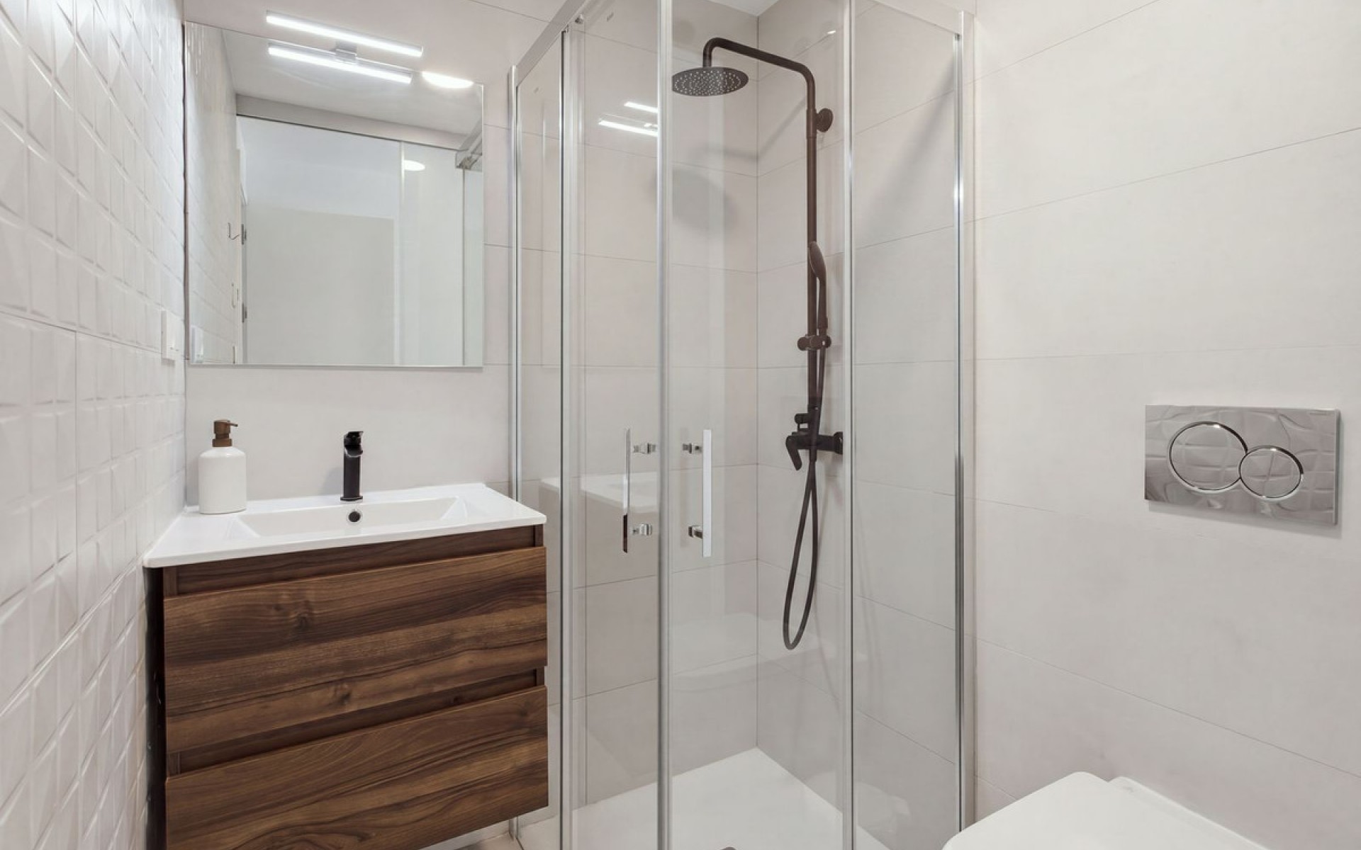 Resale - Apartment - Villamartin