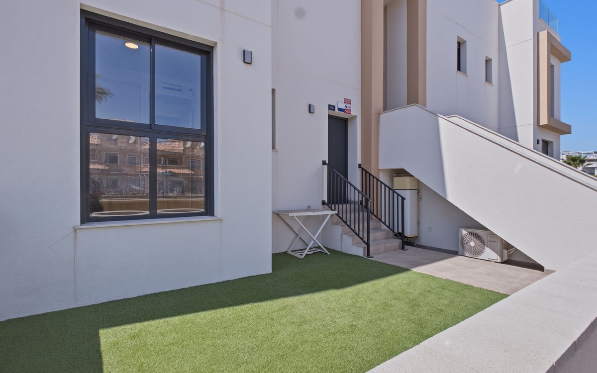 Resale - Apartment - Villamartin