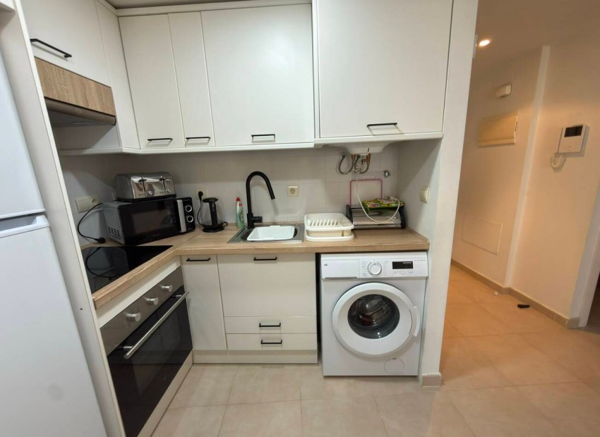 Resale - Apartment - Villamartin