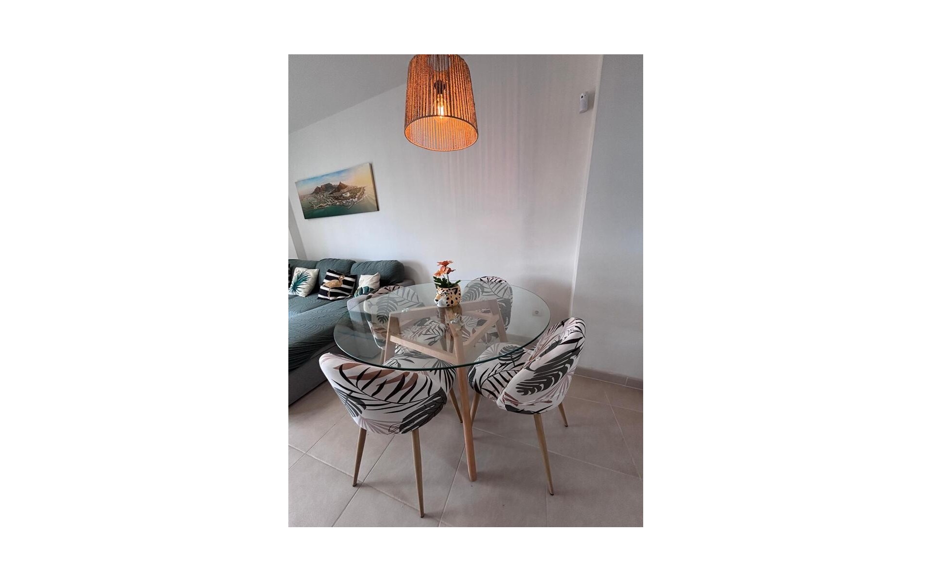 Resale - Apartment - Villamartin