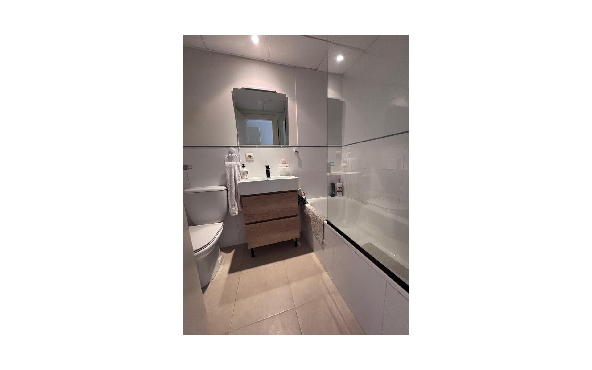 Resale - Apartment - Villamartin