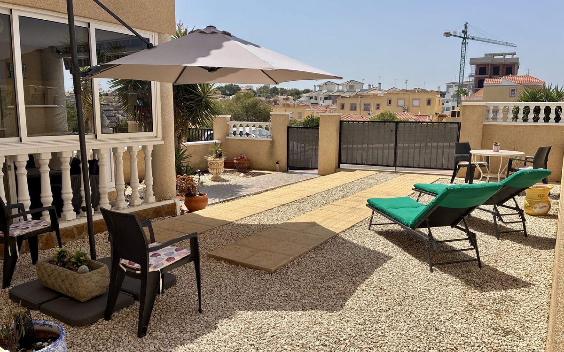 Resale - Apartment - Villamartin