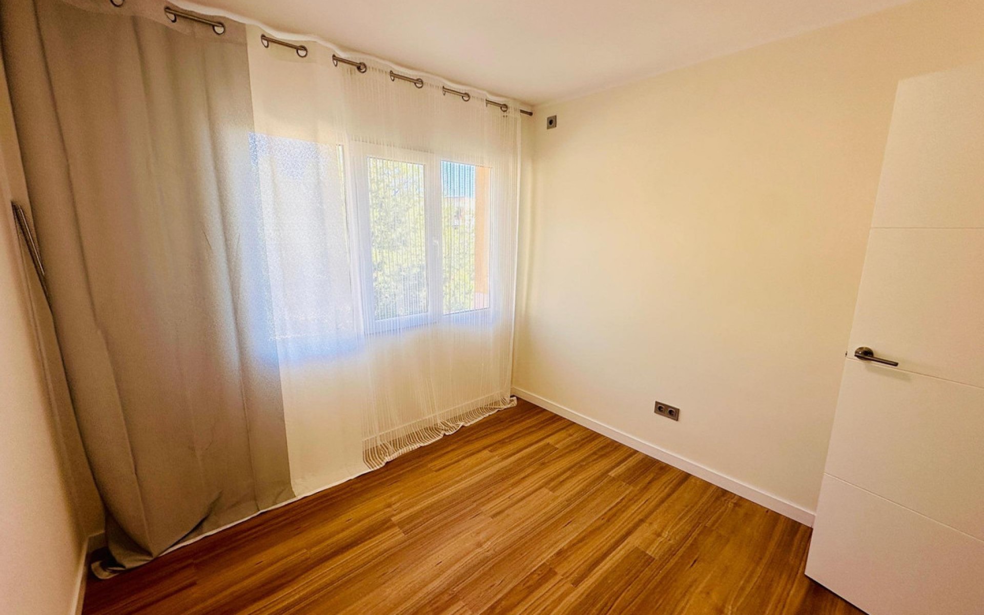 Resale - Appartement - Alicante - Alicante Centro