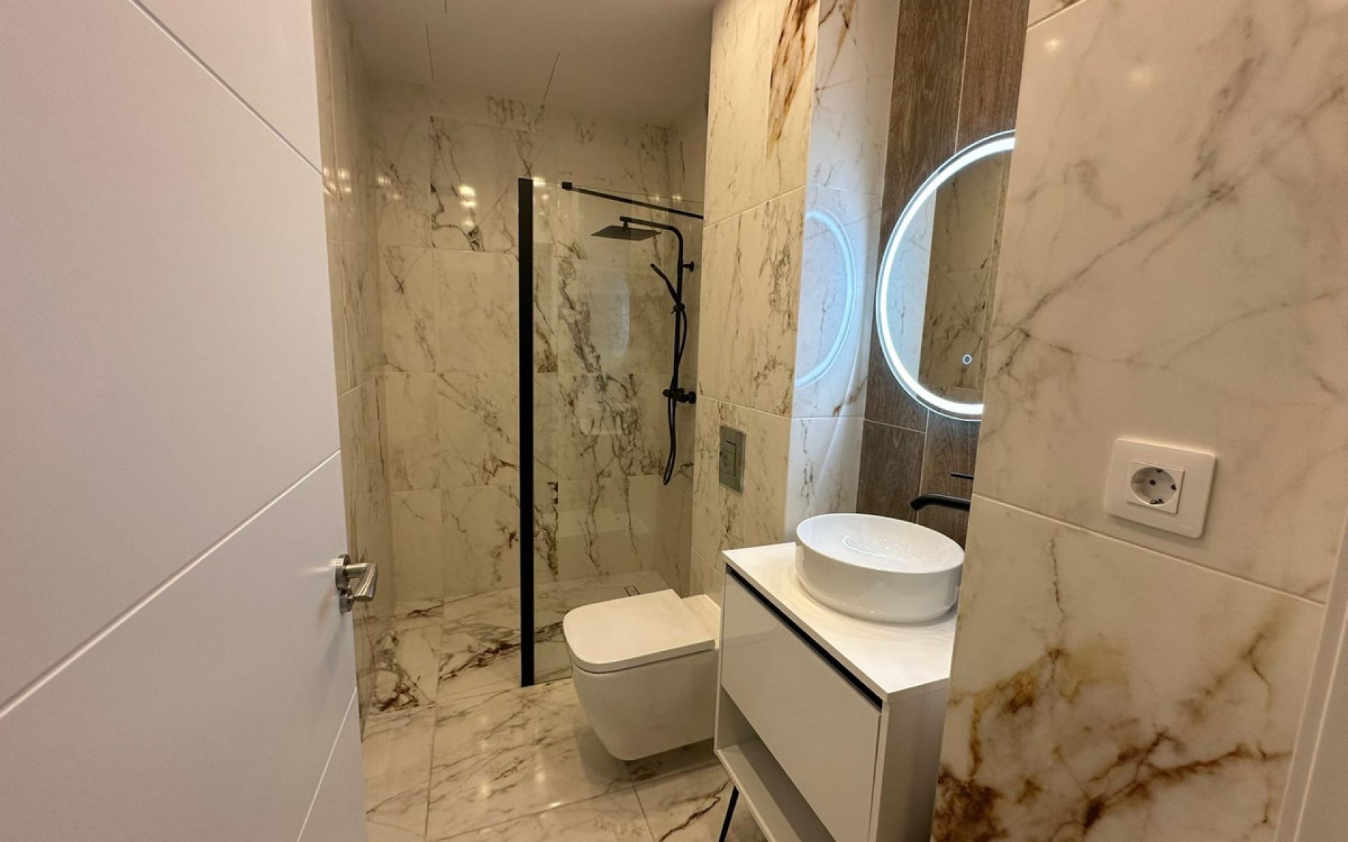 Resale - Appartement - Alicante - Alicante Centro