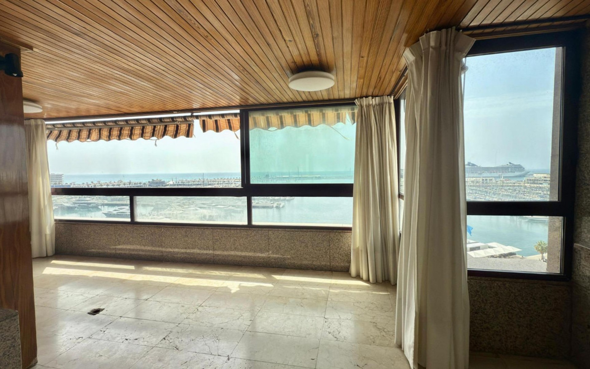 Resale - Appartement - Alicante - Alicante Centro