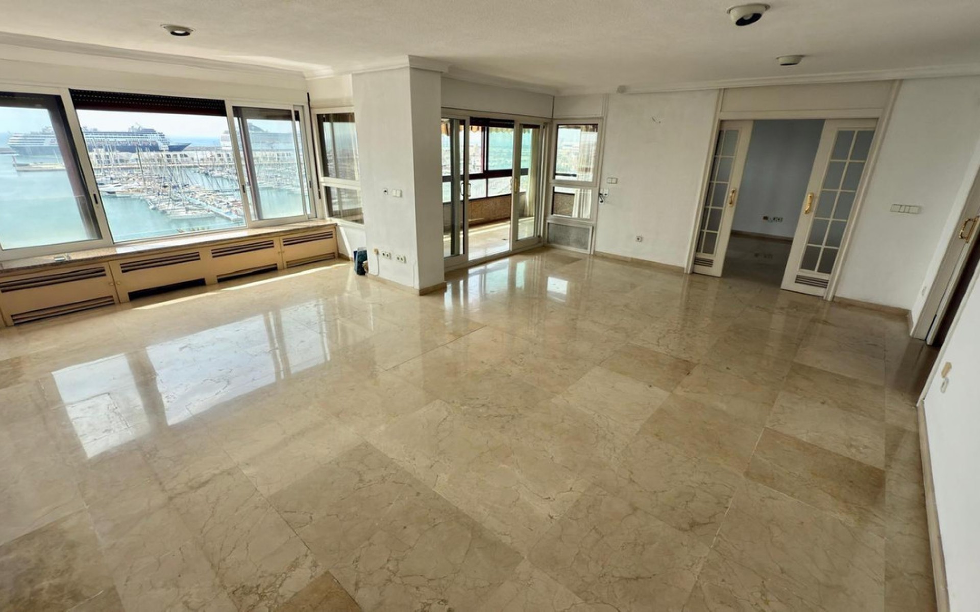 Resale - Appartement - Alicante - Alicante Centro