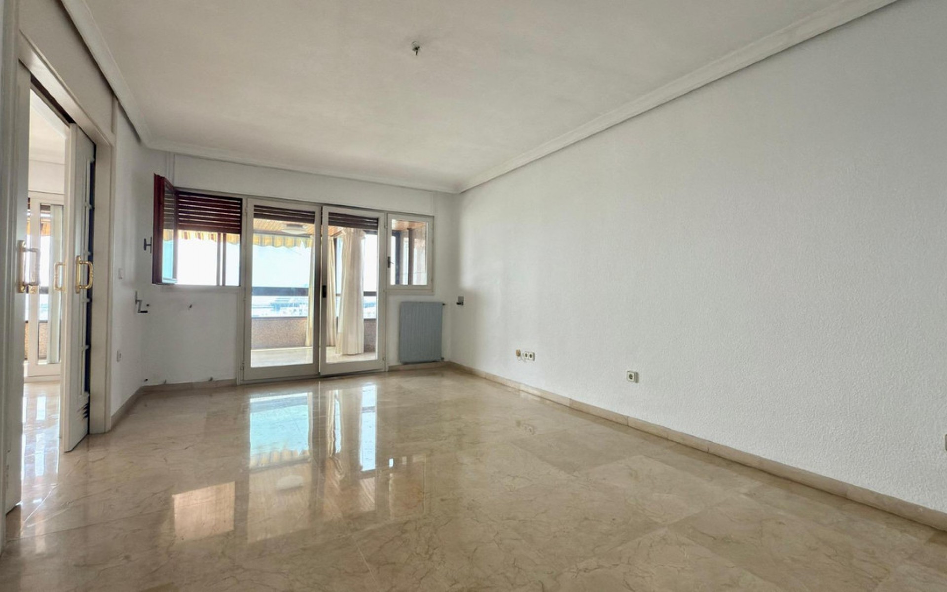 Resale - Appartement - Alicante - Alicante Centro