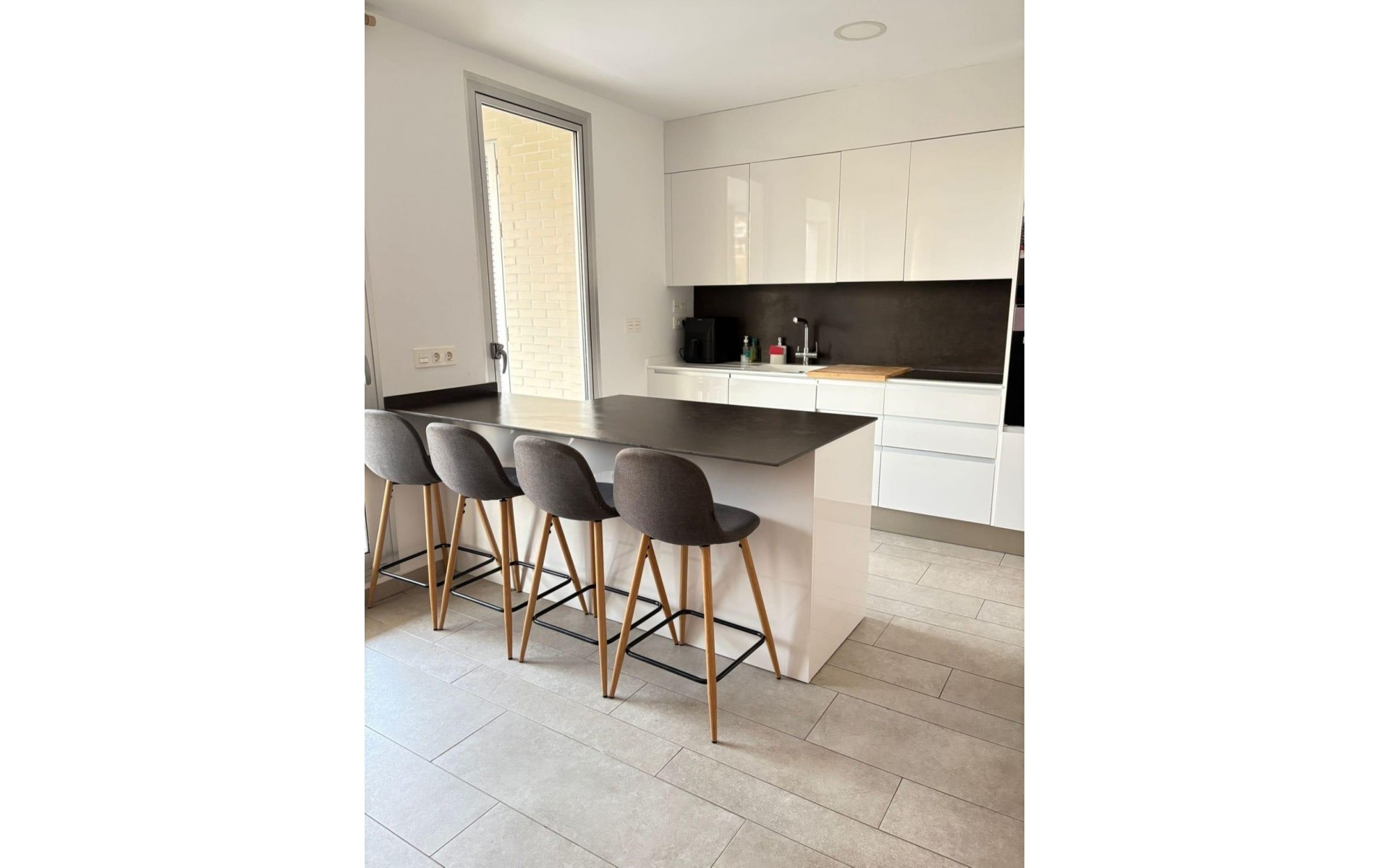 Resale - Appartement - Alicante - Alicante Centro