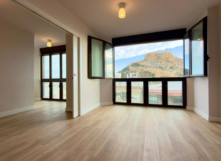 Resale - Appartement - Alicante - Alicante Centro