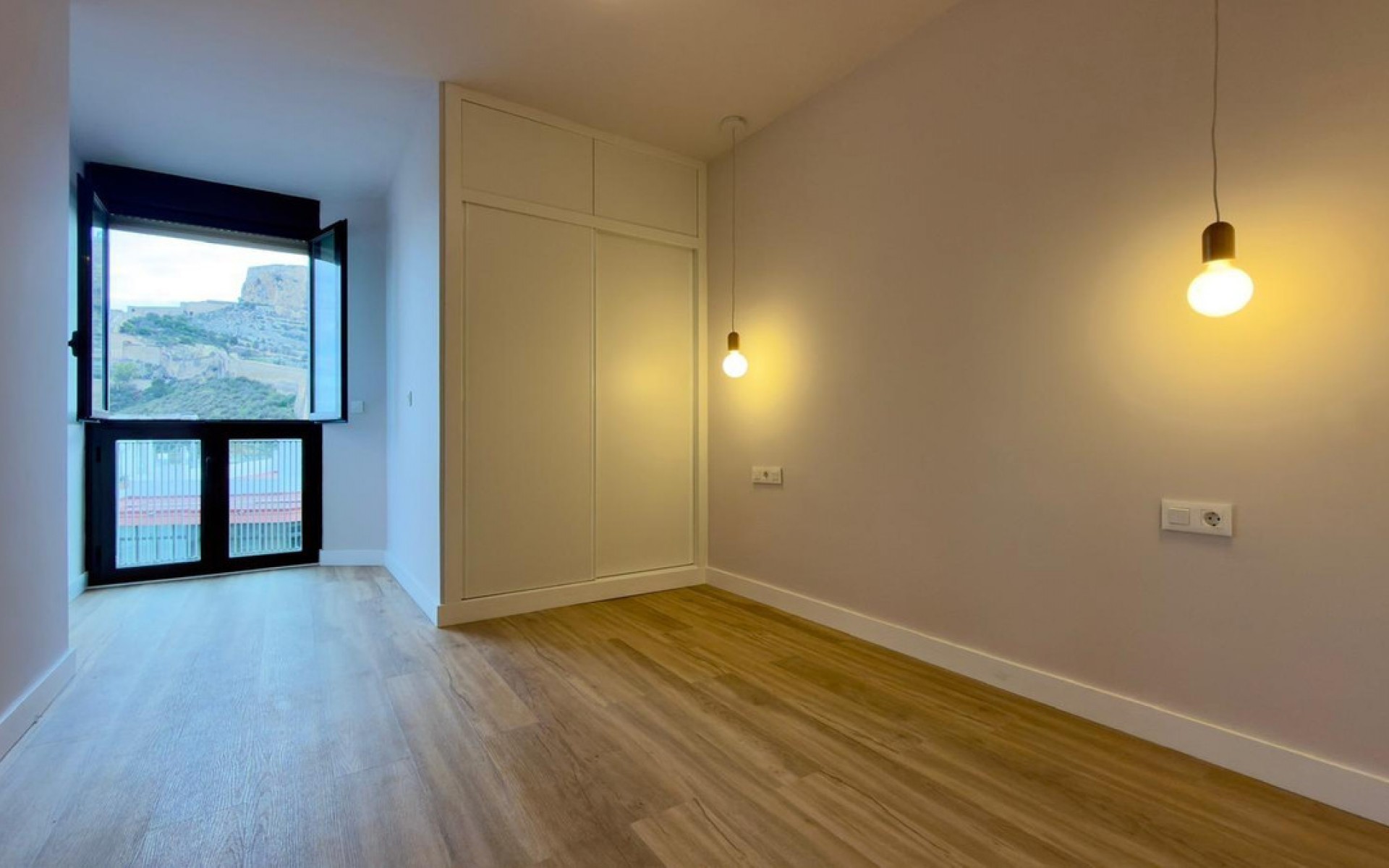 Resale - Appartement - Alicante - Alicante Centro