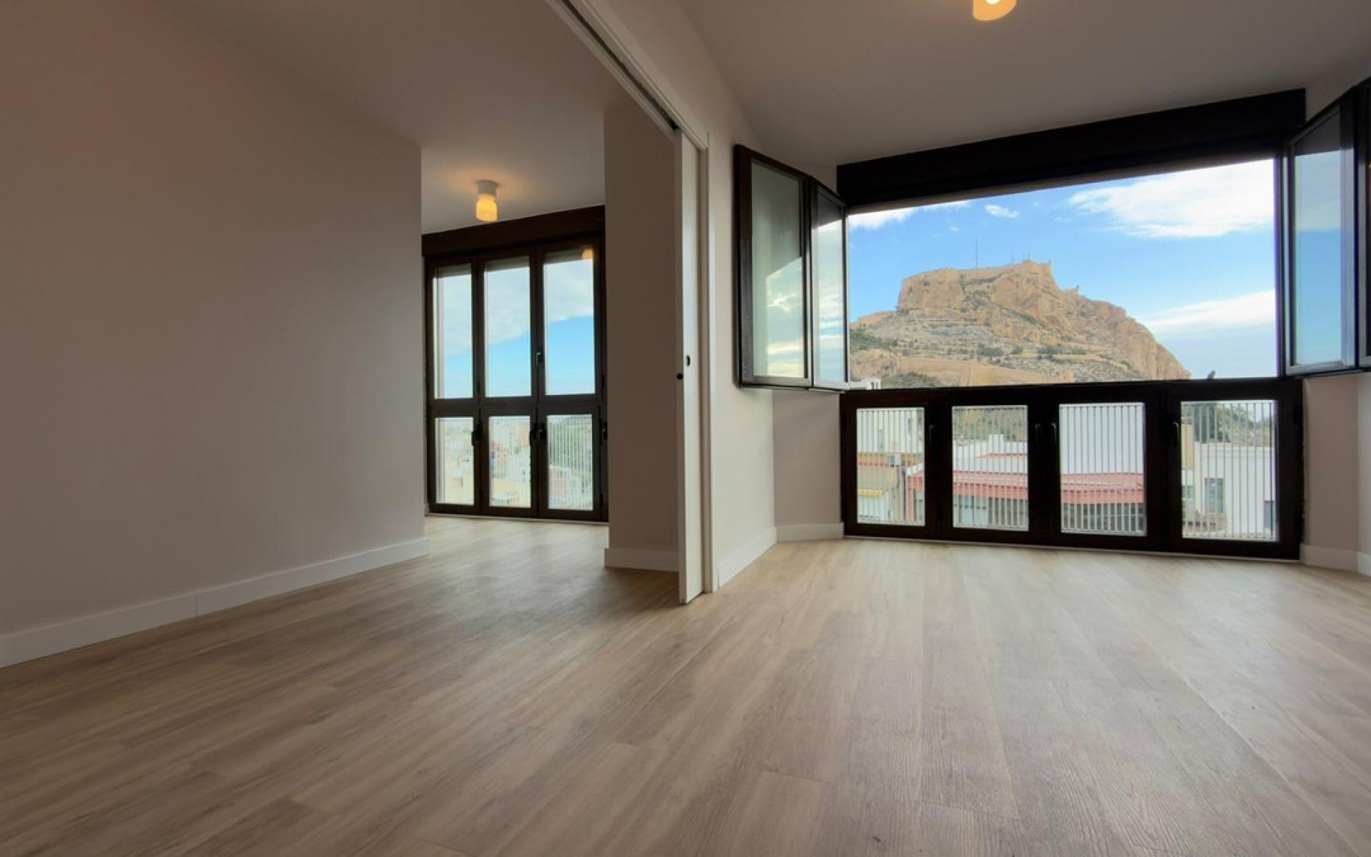 Resale - Appartement - Alicante - Alicante Centro