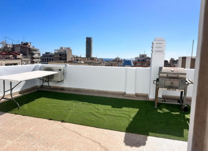 Resale - Appartement - Alicante - Alicante City Centro