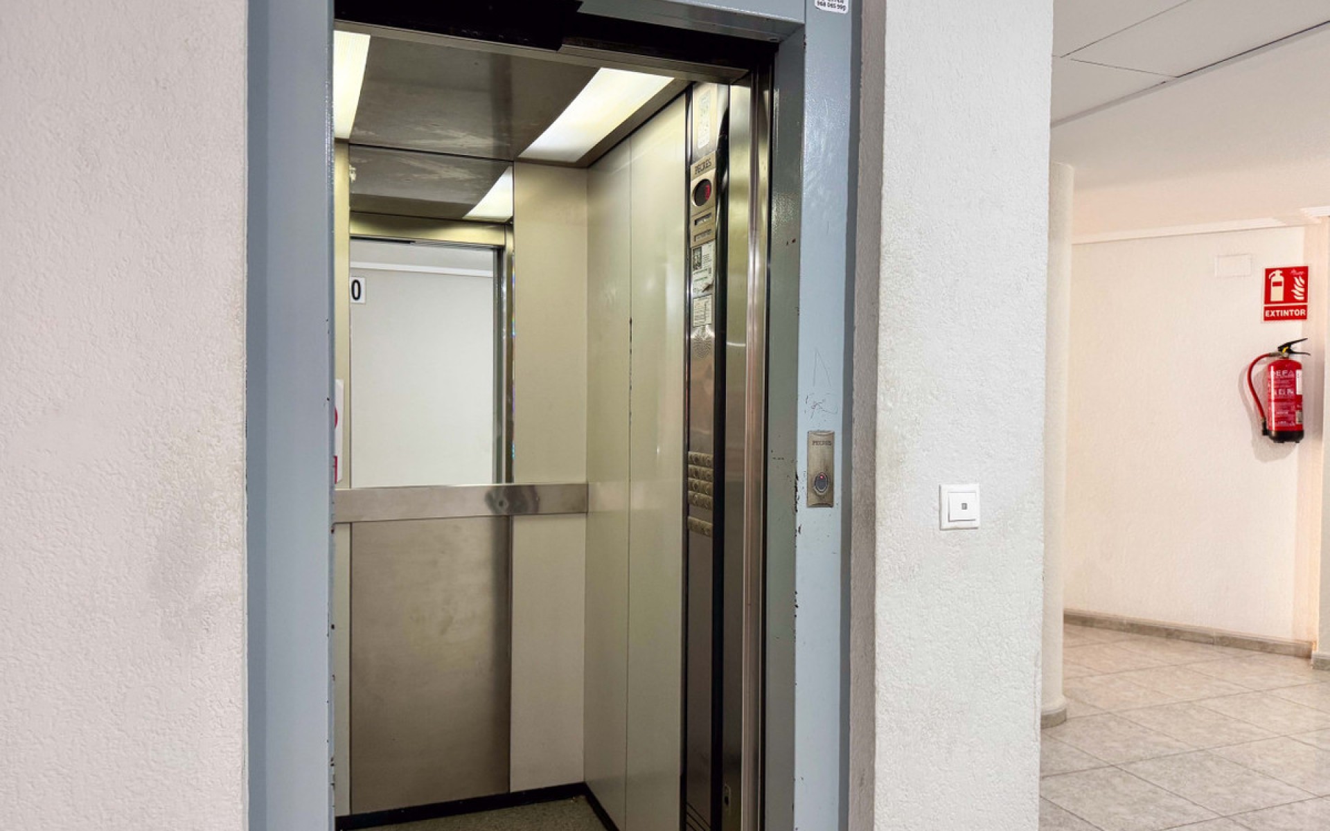 Resale - Appartement - Alicante - Parque de las Naciones