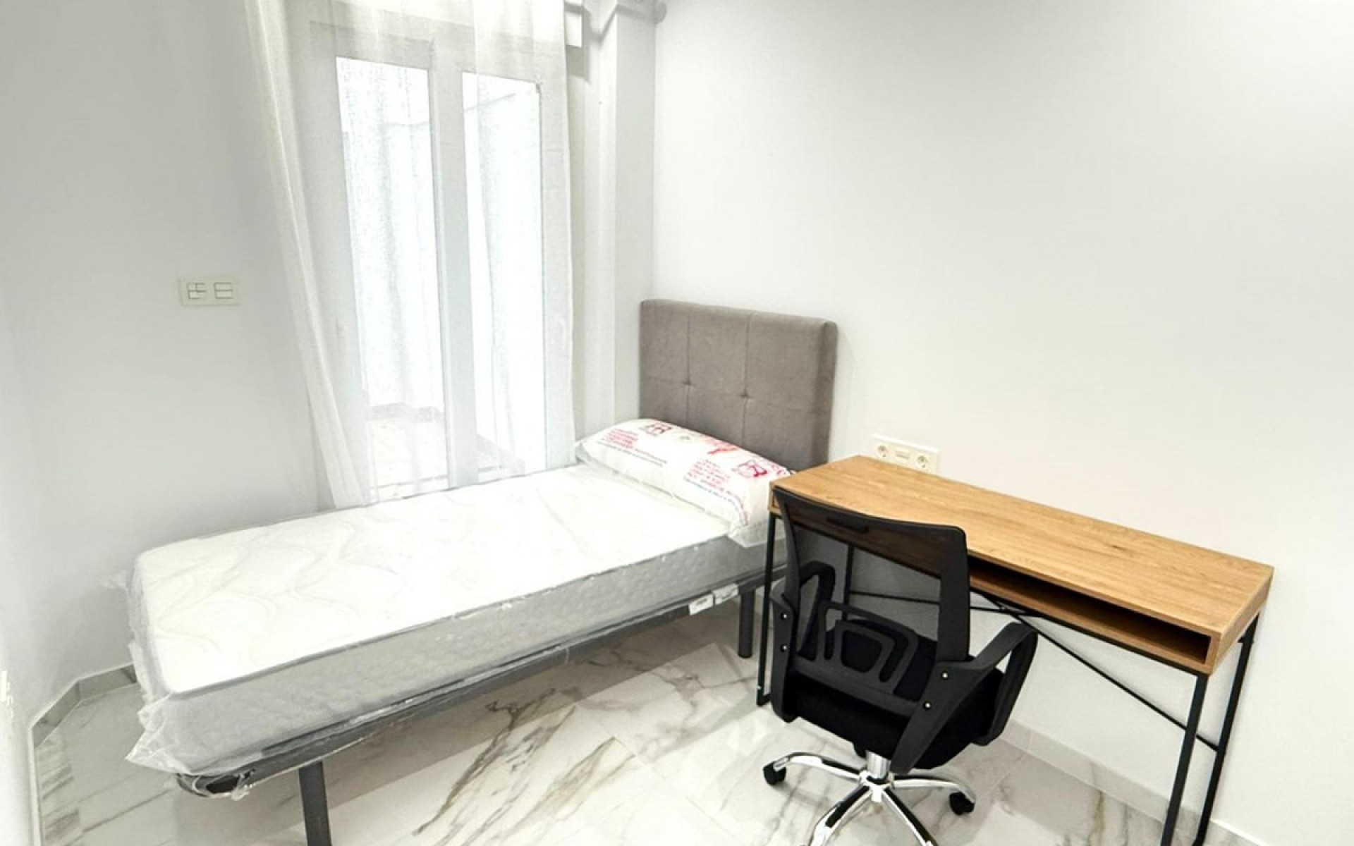 Resale - Appartement - Alicante - Parque de las Naciones