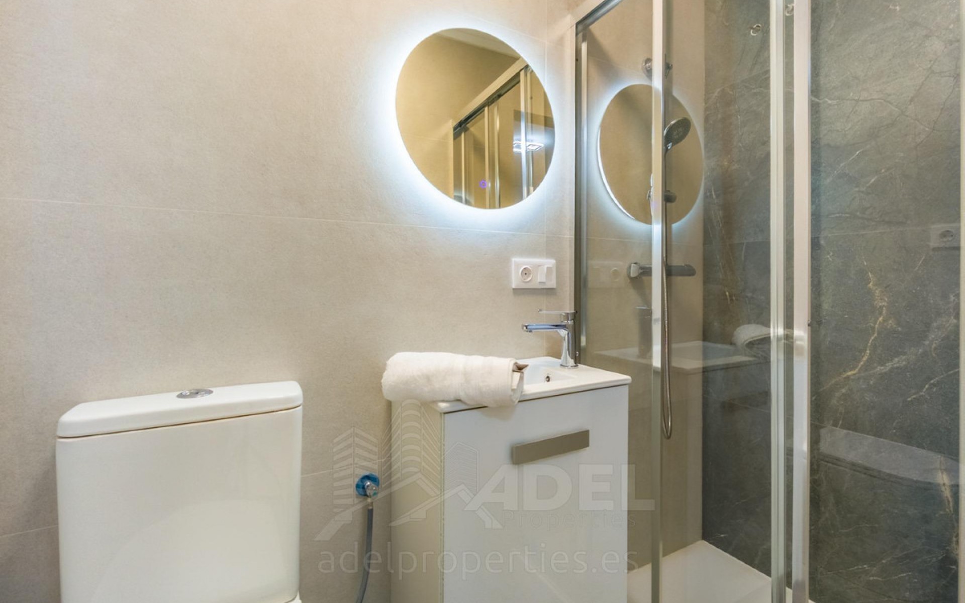 Resale - Appartement - Alicante - Parque de las Naciones