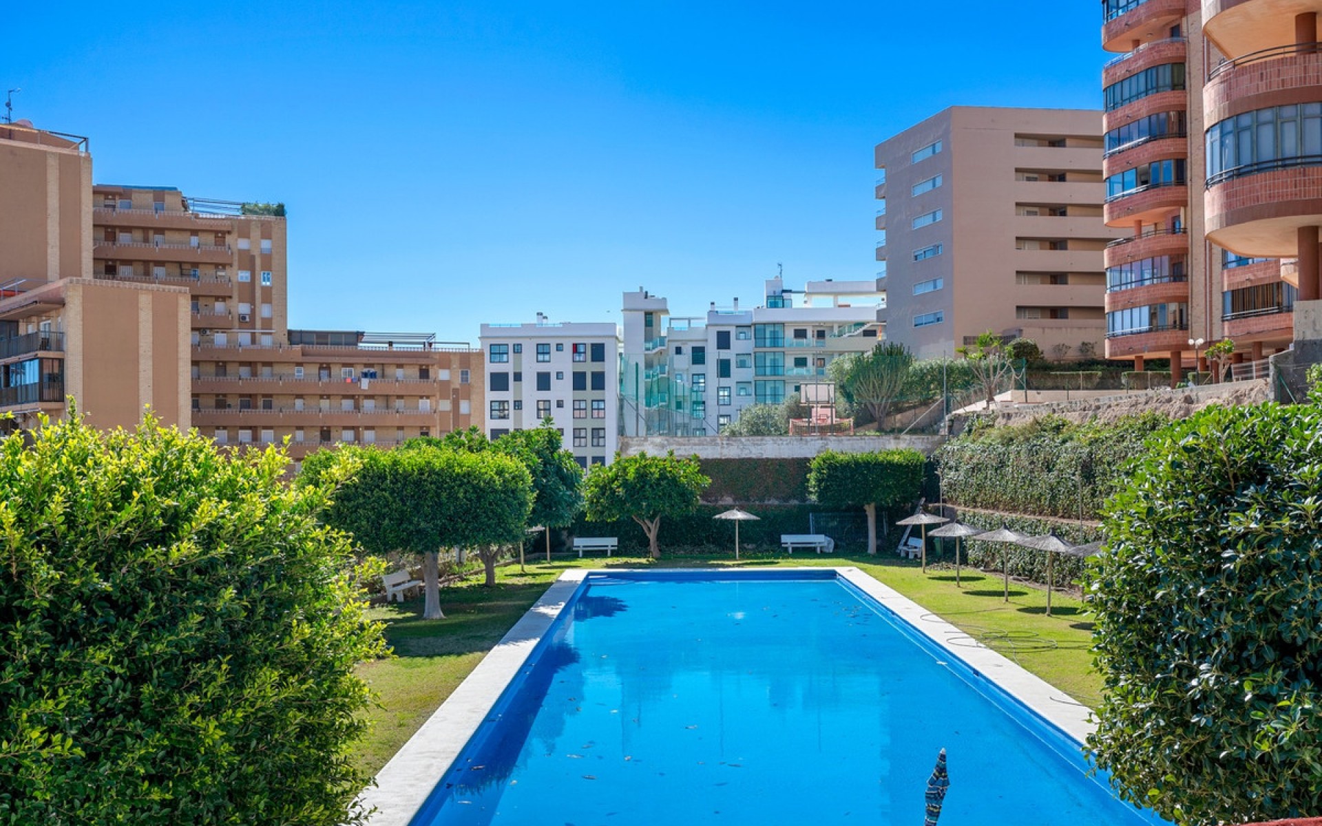 Resale - Appartement - Arenales Del Sol