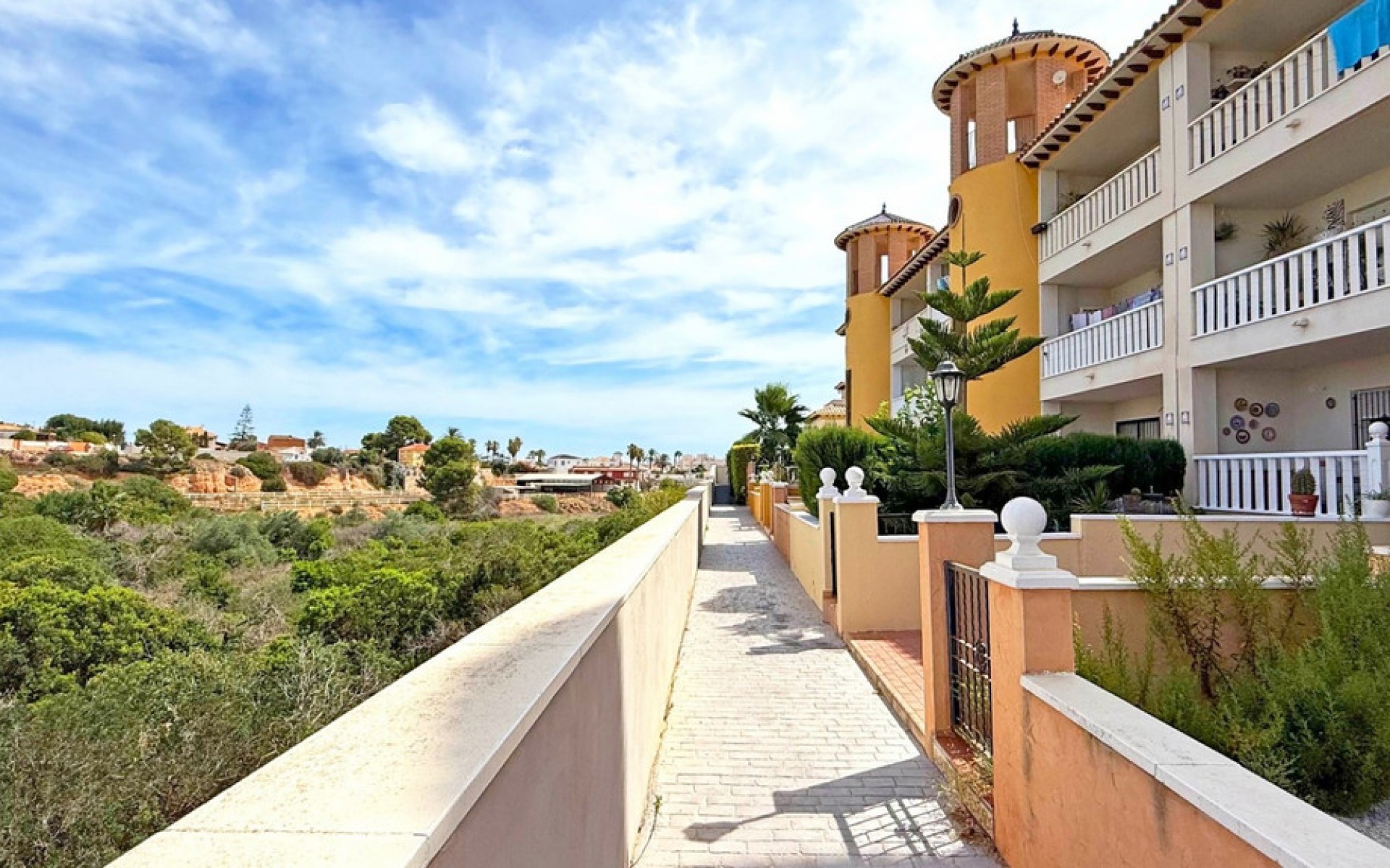 Resale - Appartement - Cabo Roig