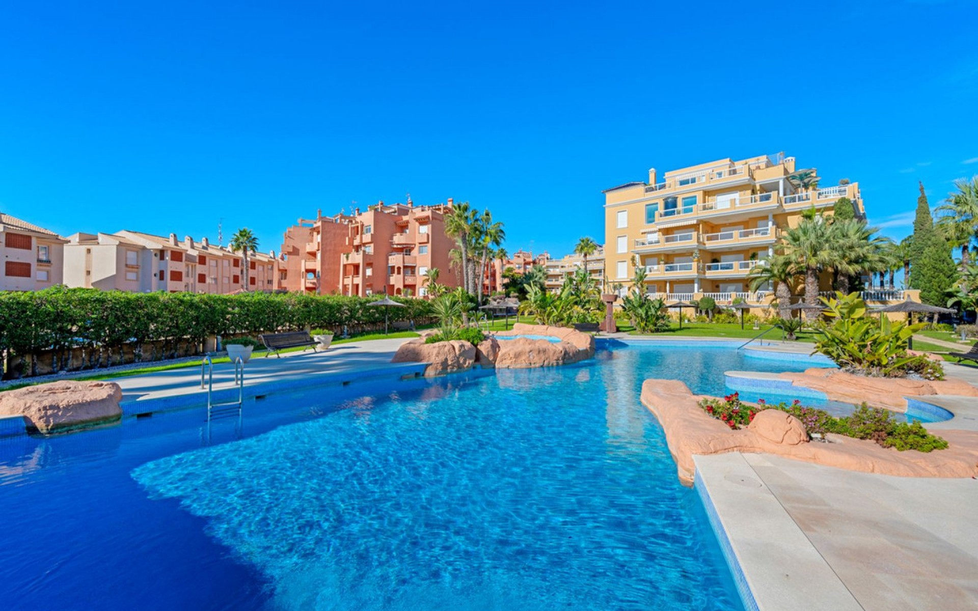 Resale - Appartement - Cabo Roig