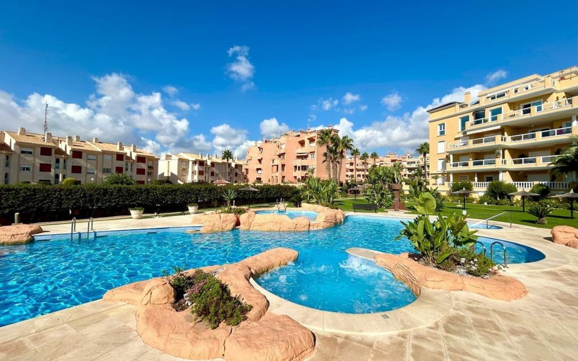 Resale - Appartement - Cabo Roig