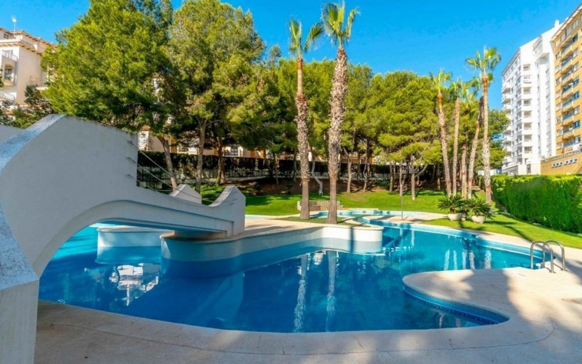 Resale - Appartement - Campoamor