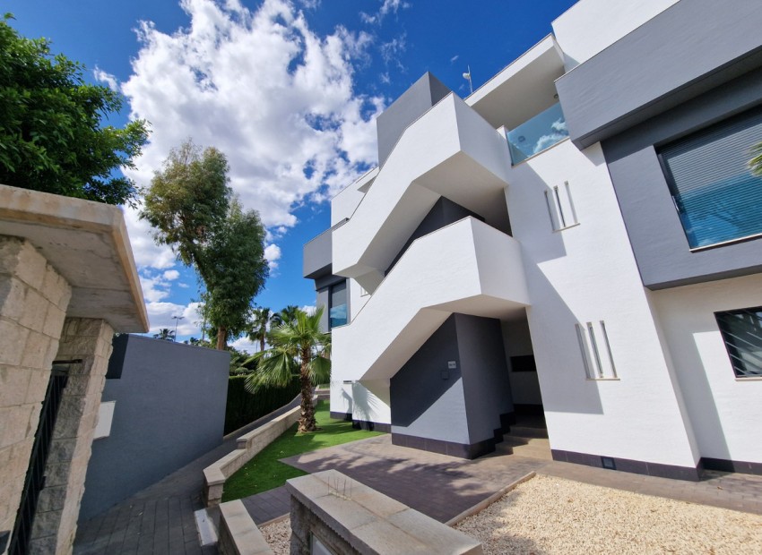 Resale - Appartement - Guardamar Del Segura - El Raso