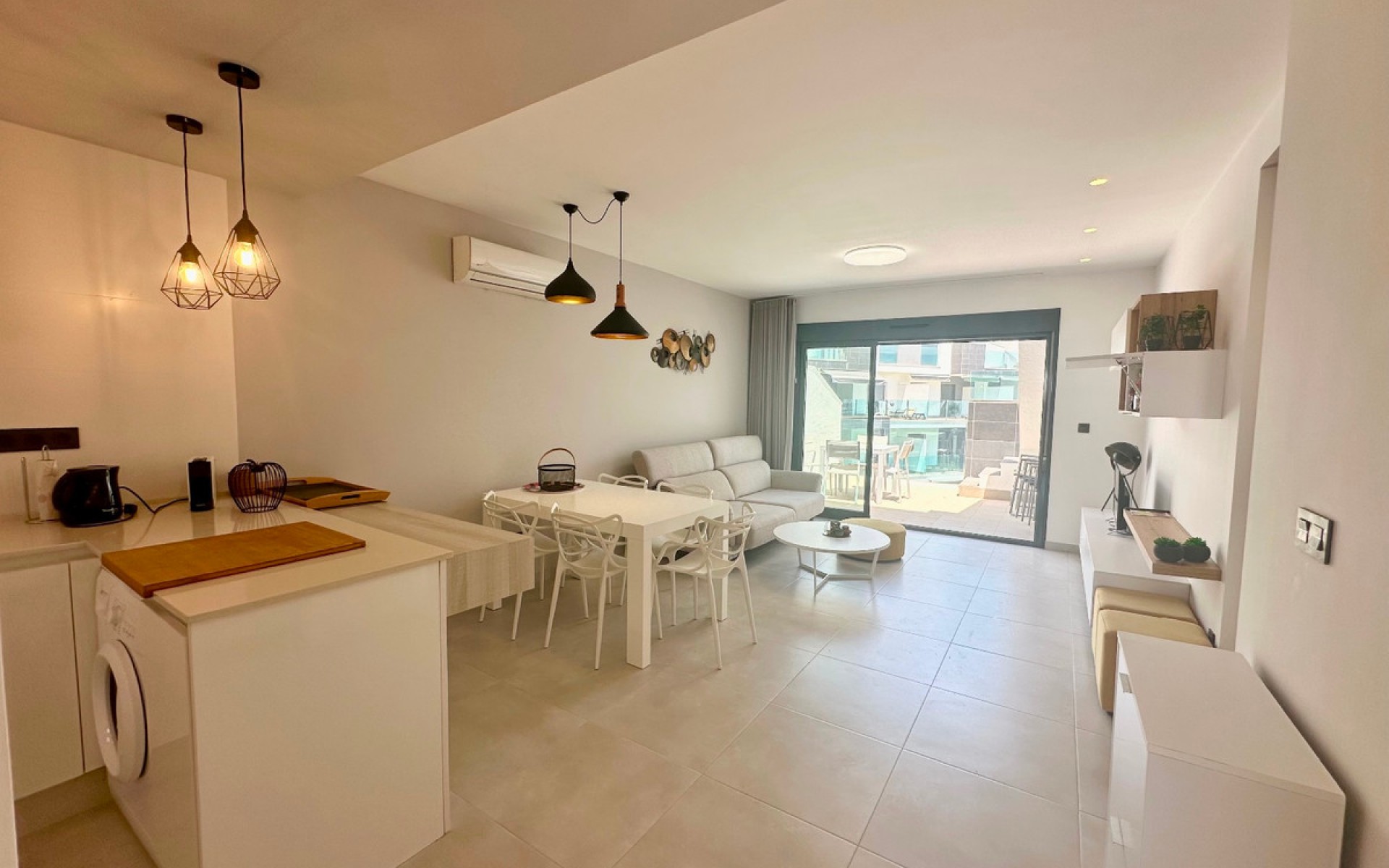 Resale - Appartement - Guardamar Del Segura - El Raso