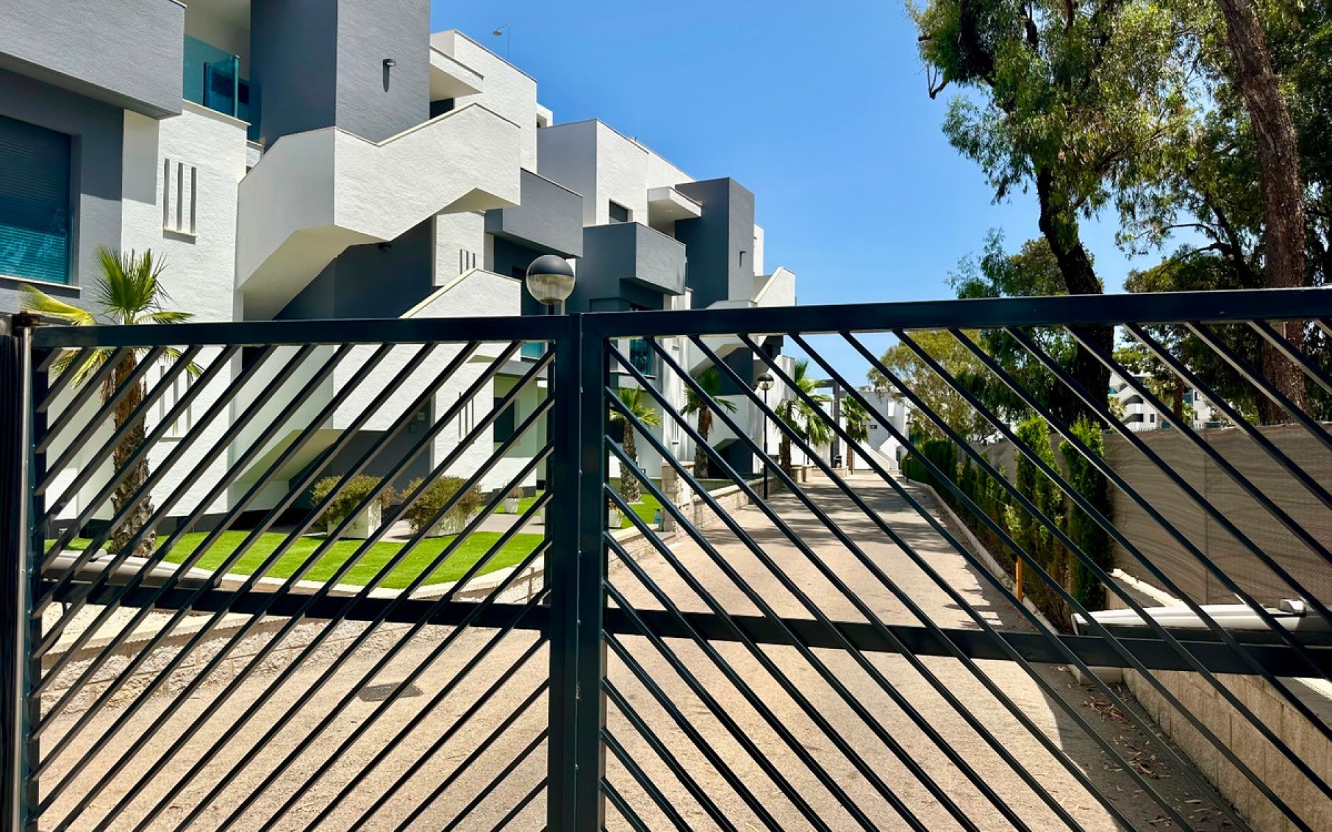 Resale - Appartement - Guardamar Del Segura - El Raso