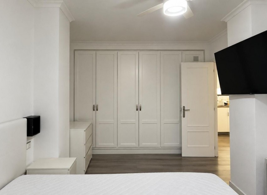 Resale - Appartement - La Marina