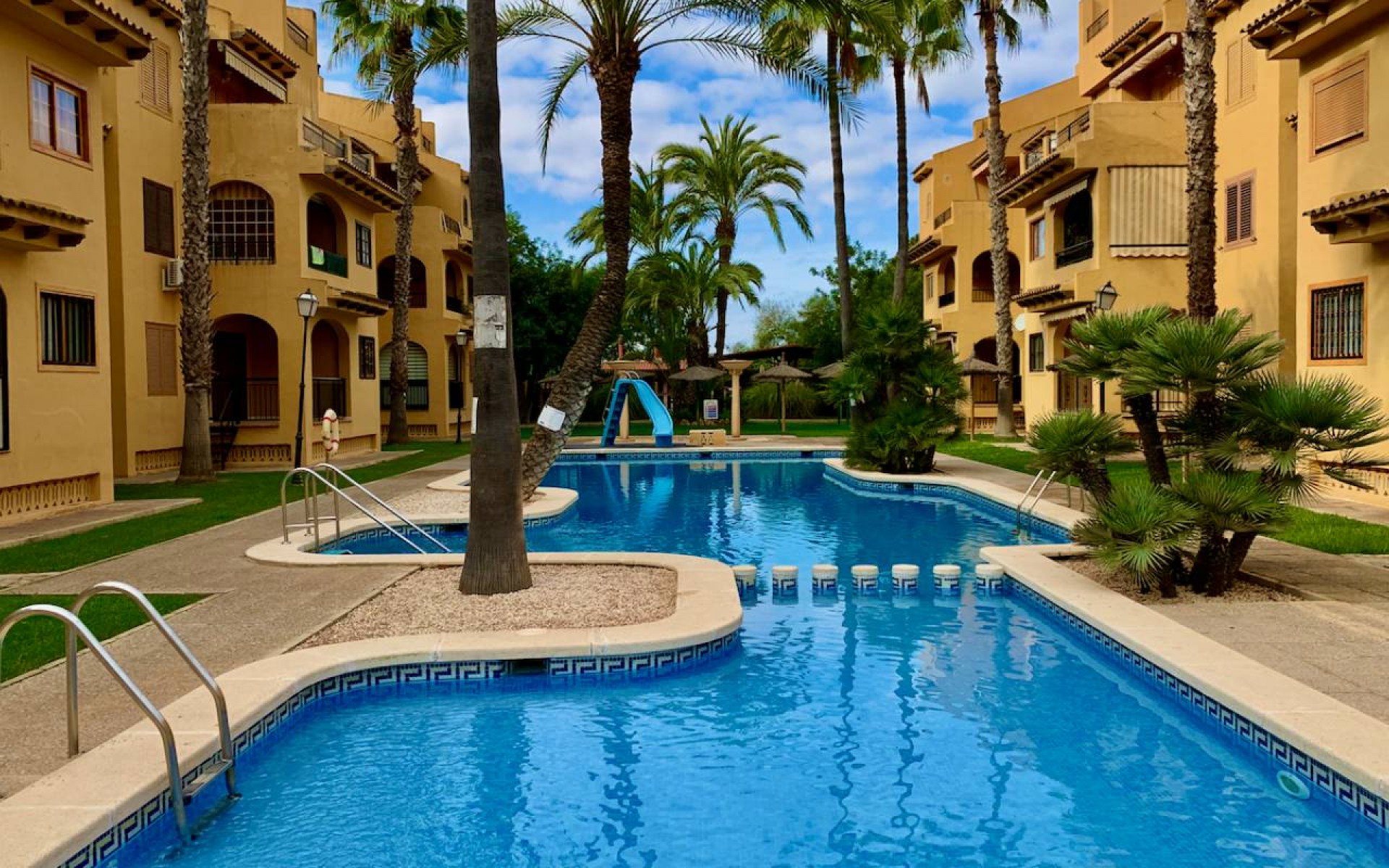 Resale - Appartement - La Mata