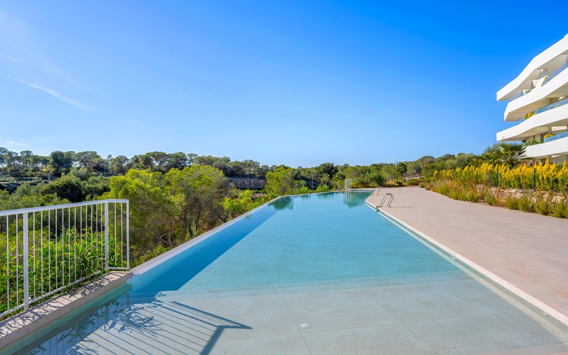Resale - Appartement - Las Colinas - Las Colinas Golf Resort