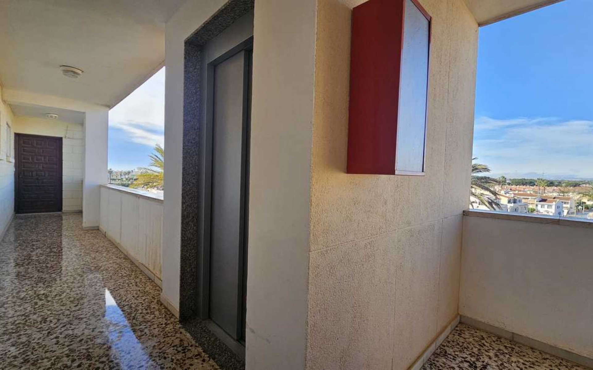 Resale - Appartement - Mil Palmeras