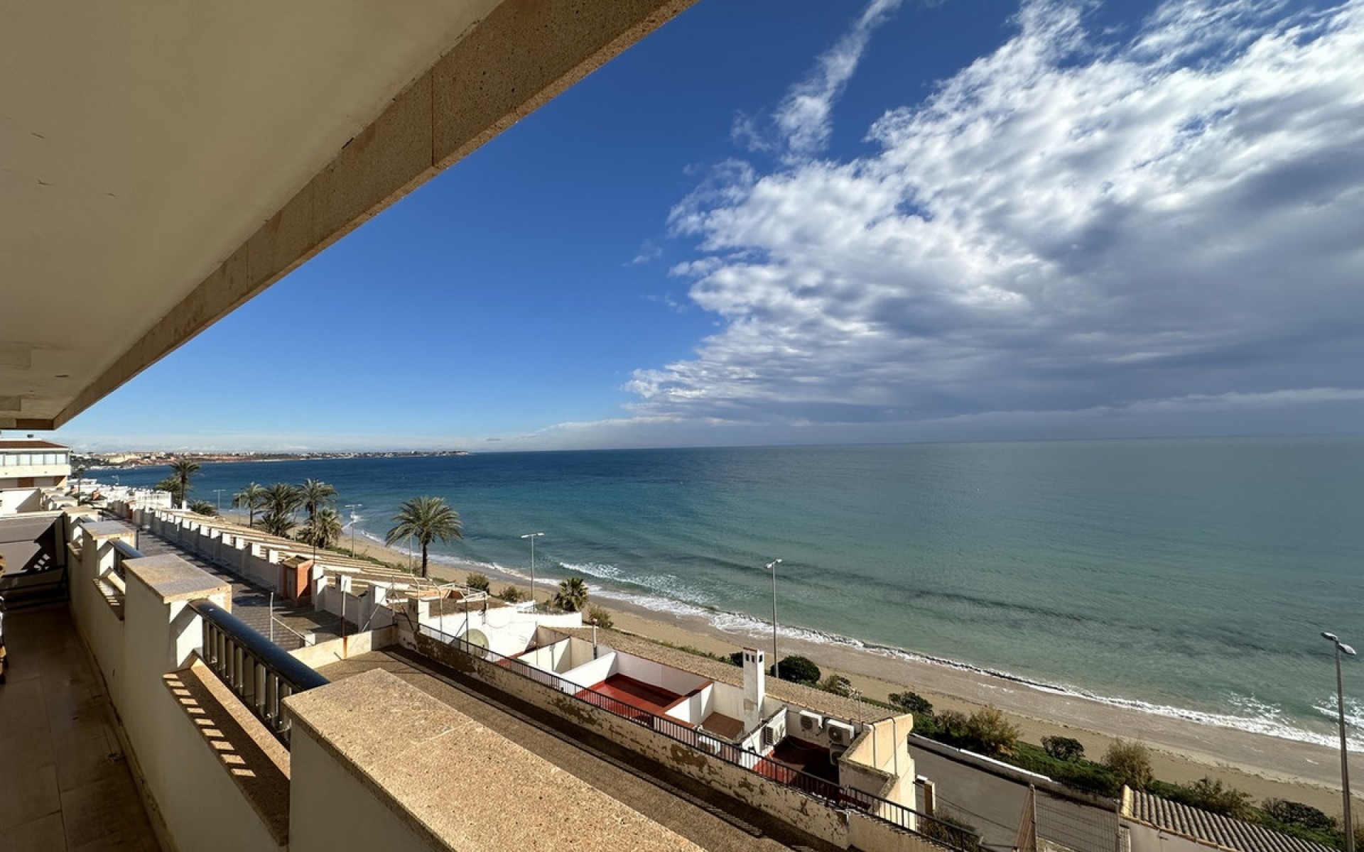 Resale - Appartement - Mil Palmeras