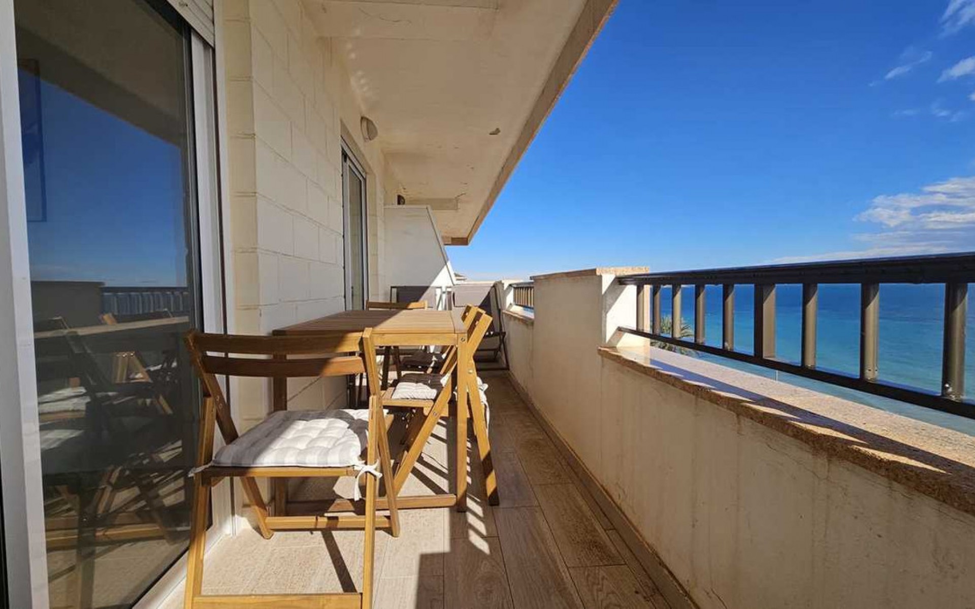 Resale - Appartement - Mil Palmeras