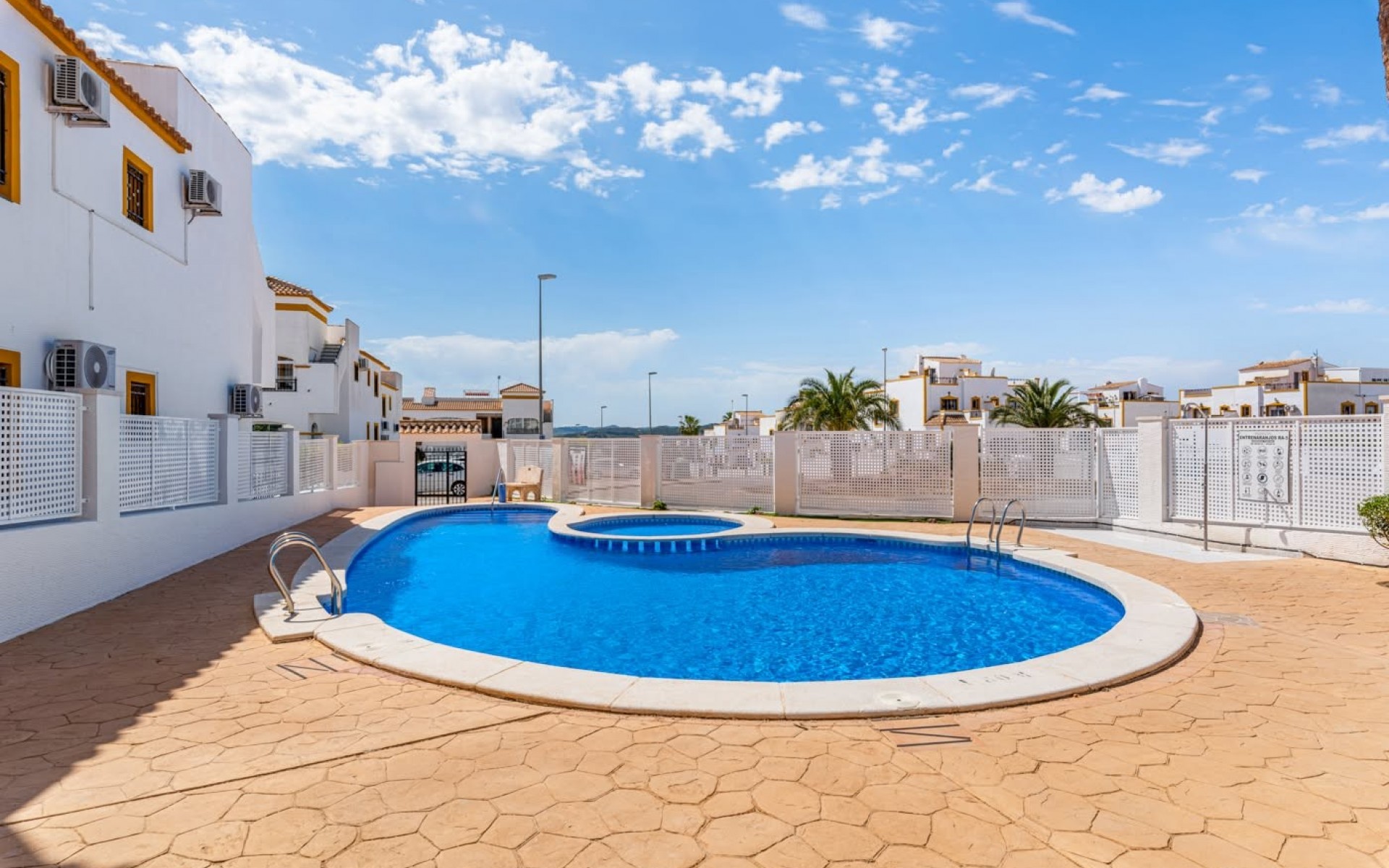Resale - Appartement - Orihuela - Entre Naranjos