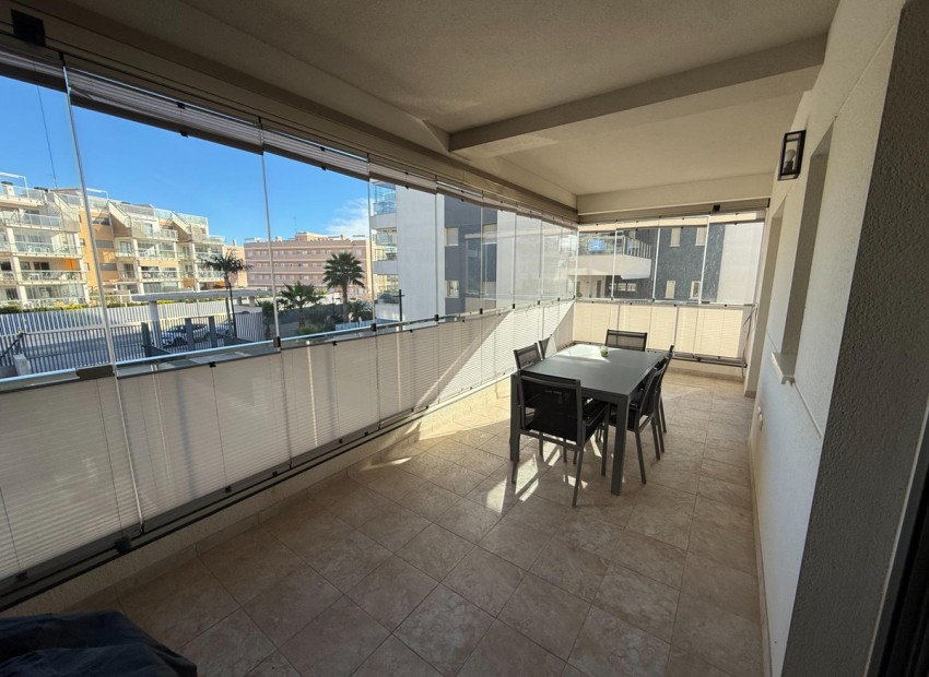 Resale - Appartement - Orihuela - Orihuela Costa