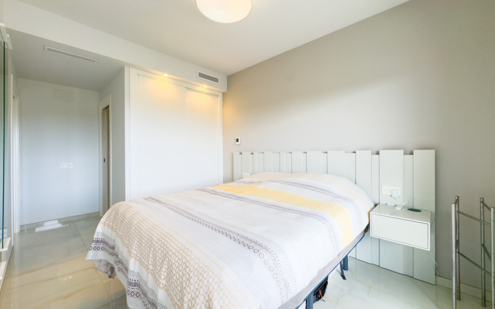 Resale - Appartement - Orihuela - Orihuela Costa